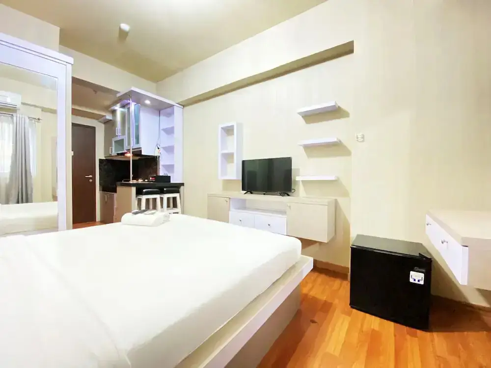 Бандунг: Relaxing Studio Room At Suites @Metro Apartment
