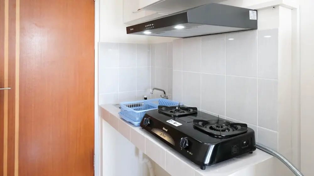 Сурабая: Best Deal And Comfy Studio At Puncak Kertajaya Apartment