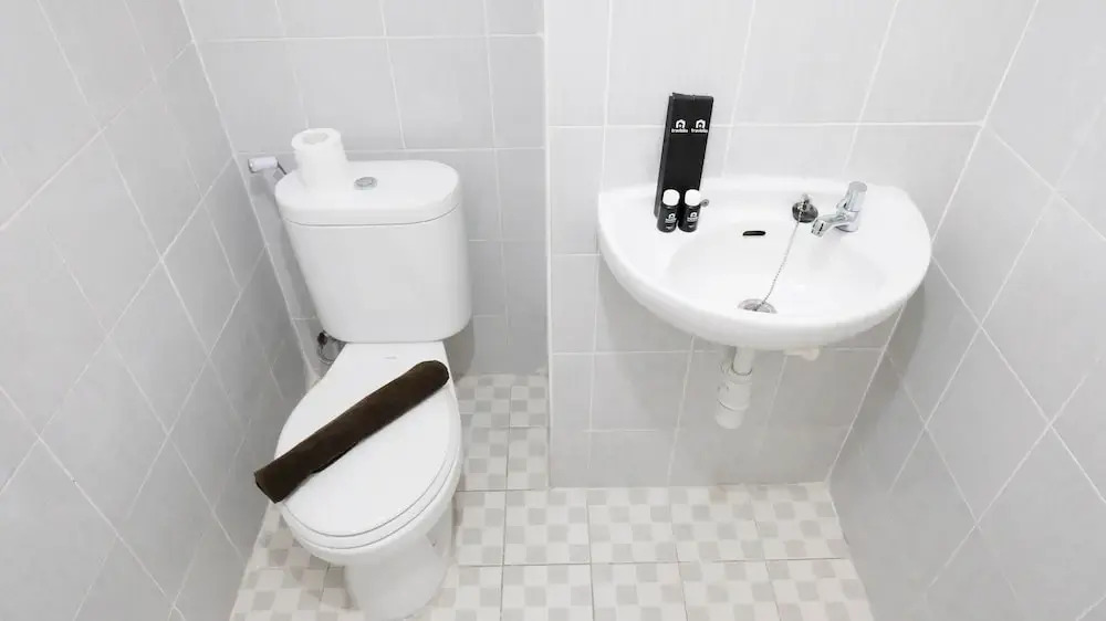 Сурабая: Modern And Homey 2Br At Puncak Kertajaya Apartment