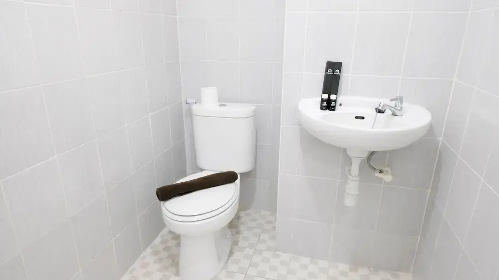 Сурабая: Modern And Homey 2Br At Puncak Kertajaya Apartment
