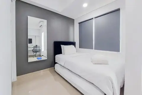 Cozy Style And Comfort Studio Room Apartment At B Residence — фото 1