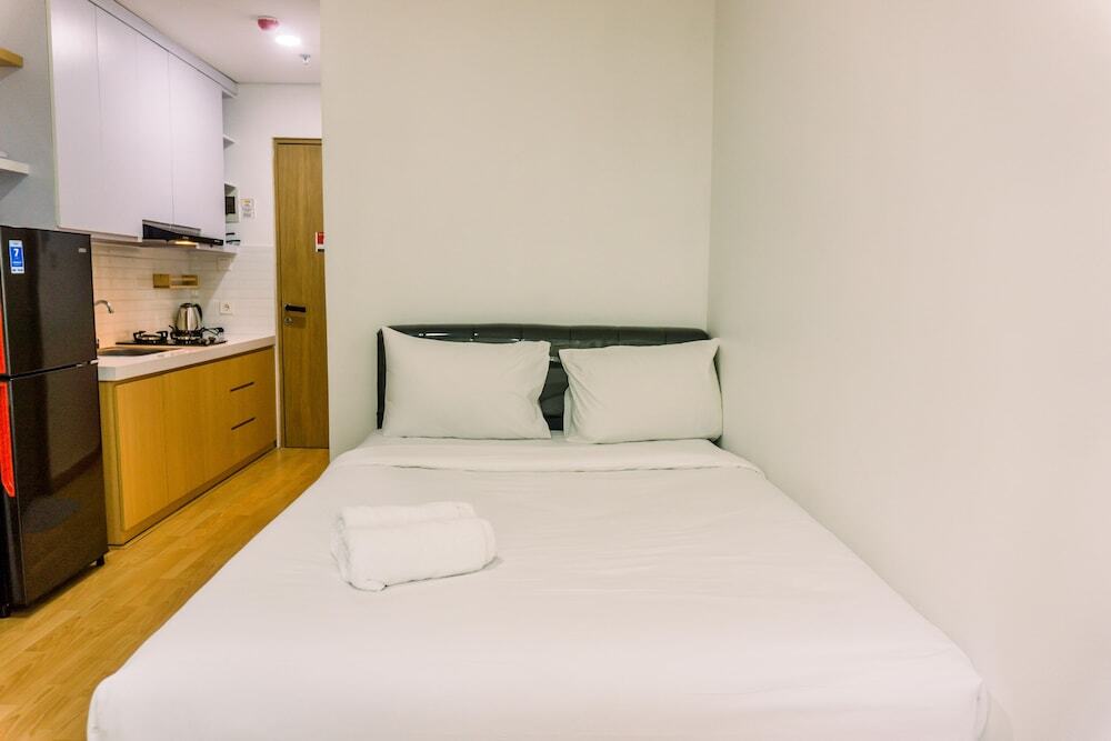 Legok: Cozy And Elegant Studio Apartment B Residence