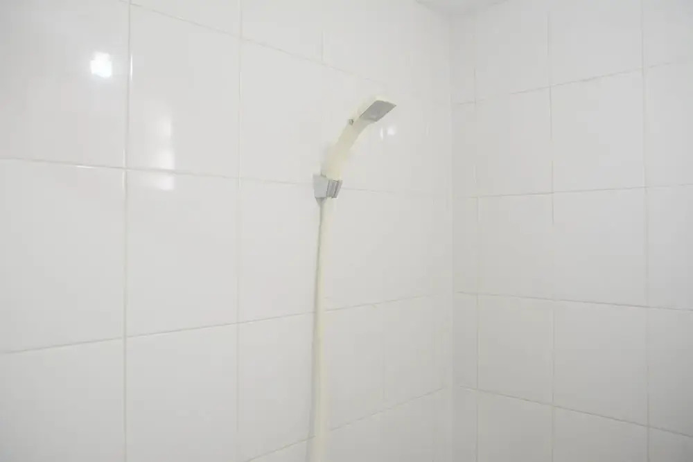 Джакарта: Comfort Living 2Br Room At Bassura City Apartment