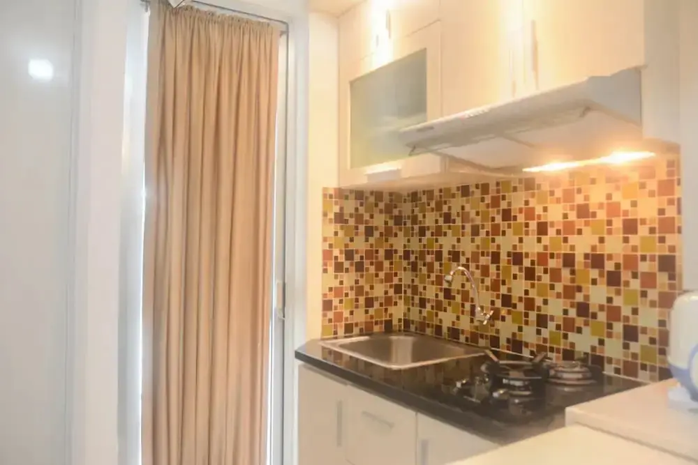 Джакарта: Comfort Living 2Br Room At Bassura City Apartment