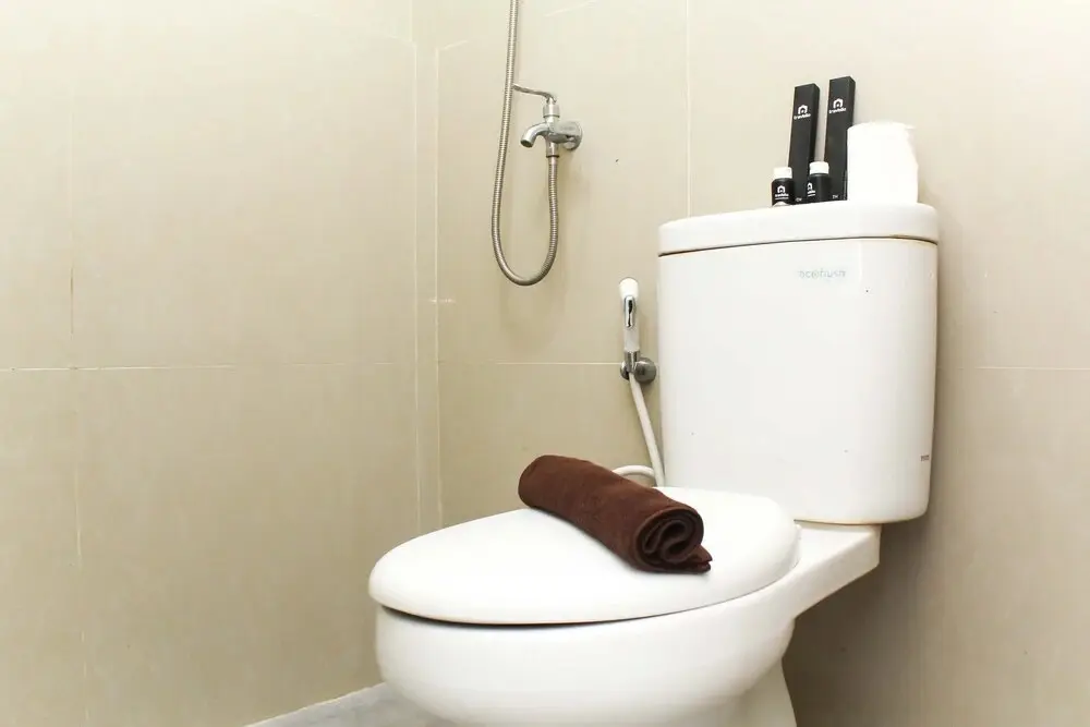 Джакарта: Comfort 2Br @ Bassura City Apartment
