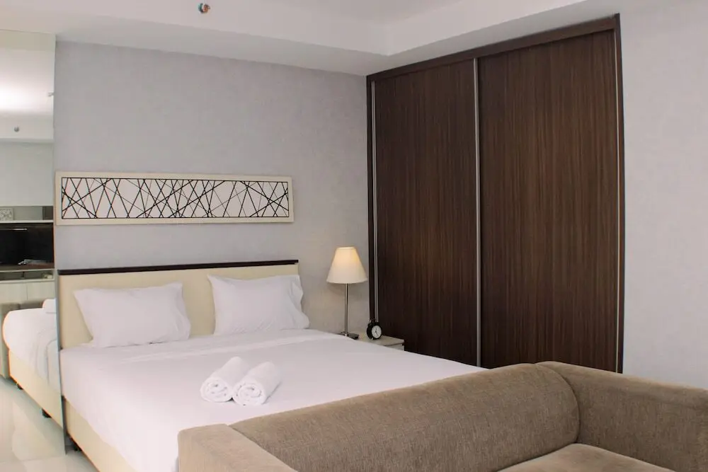 Чикаранг: Big And Cozy Studio At Azalea Suites Apartment