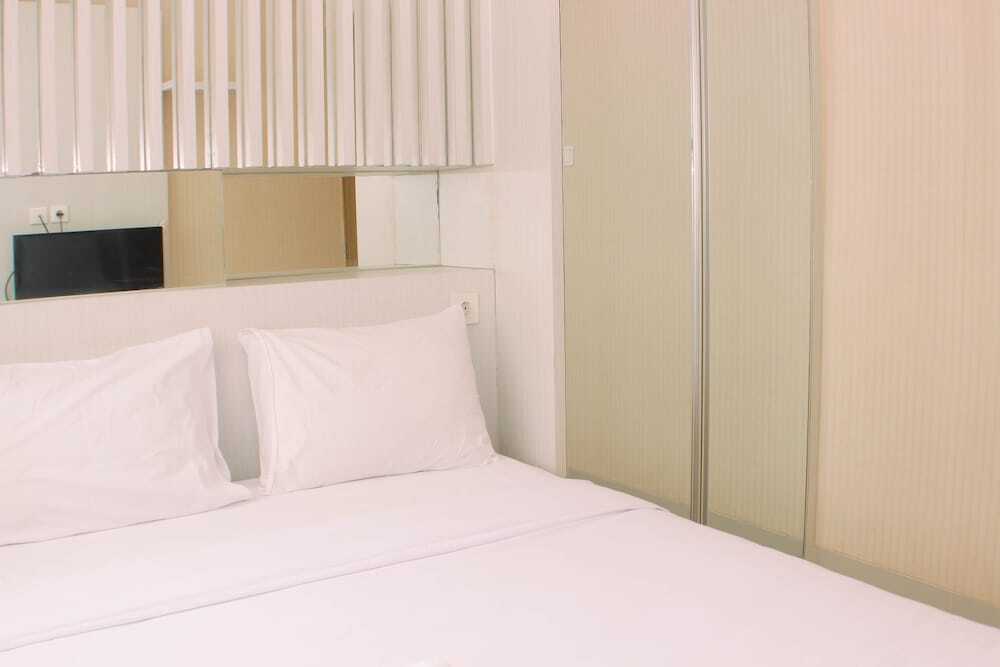 Чикаранг: Cozy And Comfort Living 1Br At Oasis Cikarang Apartment