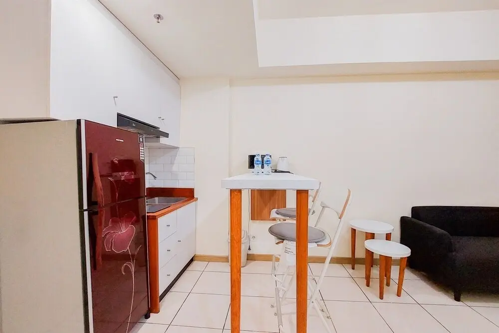 Legok: Homey And Warm 2Br At Apartment M-Town Residence