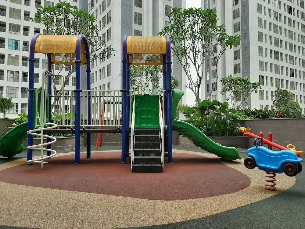 Legok: Homey And Warm 2Br At Apartment M-Town Residence