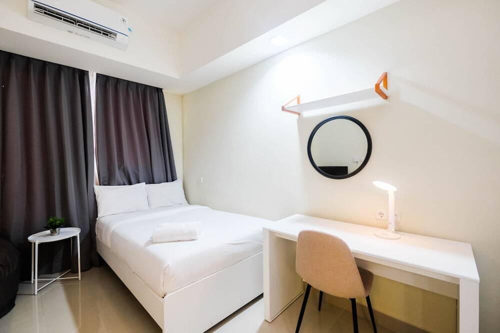 Депок: New And Nice Studio At Evenciio Margonda Apartment