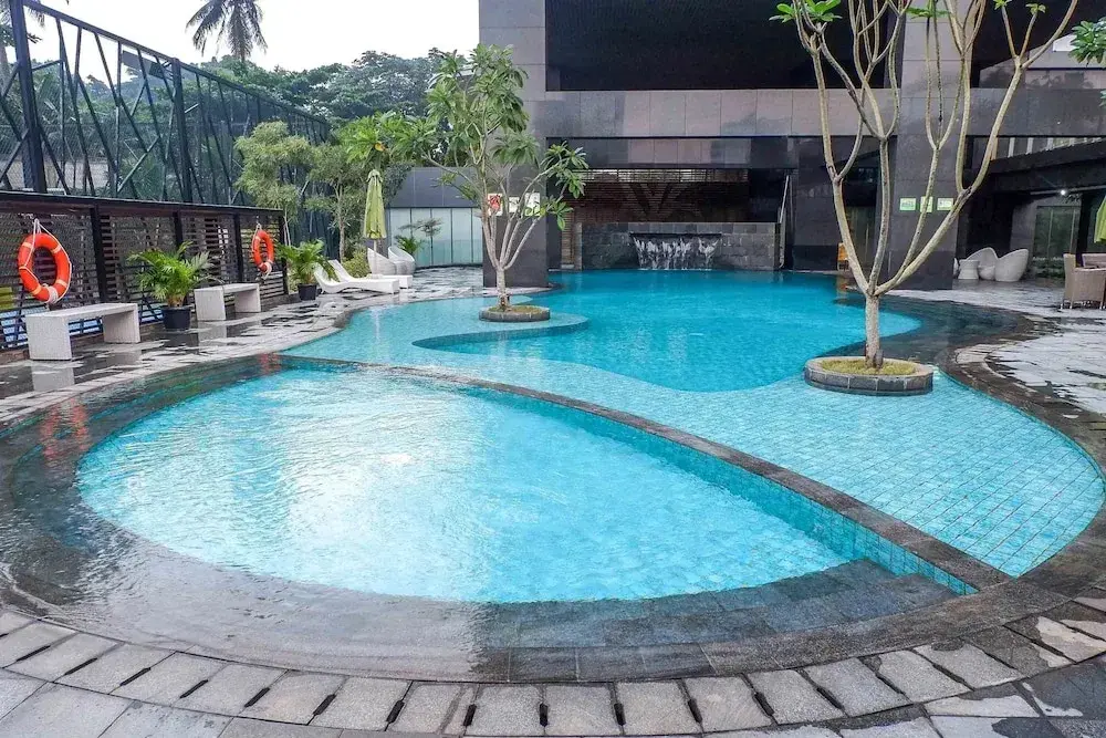 Джакарта: Nice And Elegant 1Br At L'Avenue Pancoran Apartment