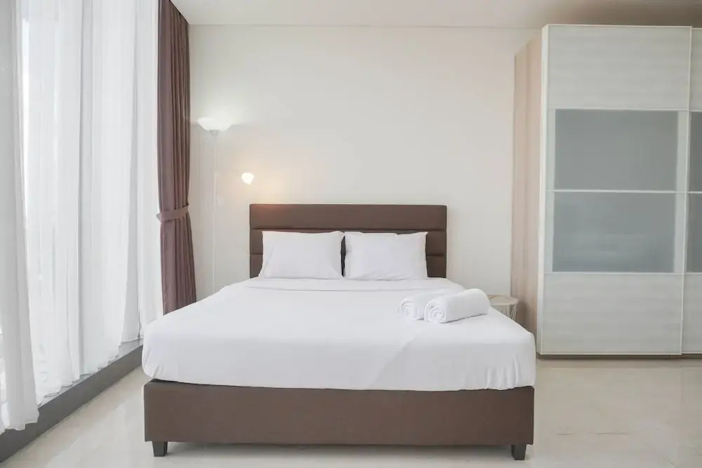 Джакарта: Nice And Elegant 1Br At L'Avenue Pancoran Apartment