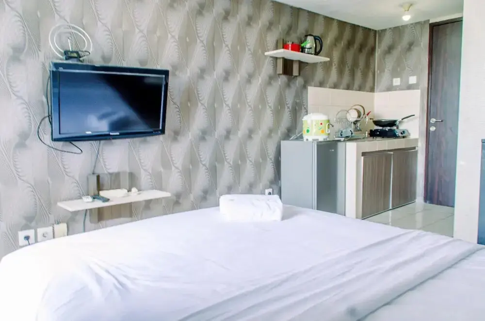 Южный Тангеранг: Fancy And Nice Studio At Serpong Greenview Apartment