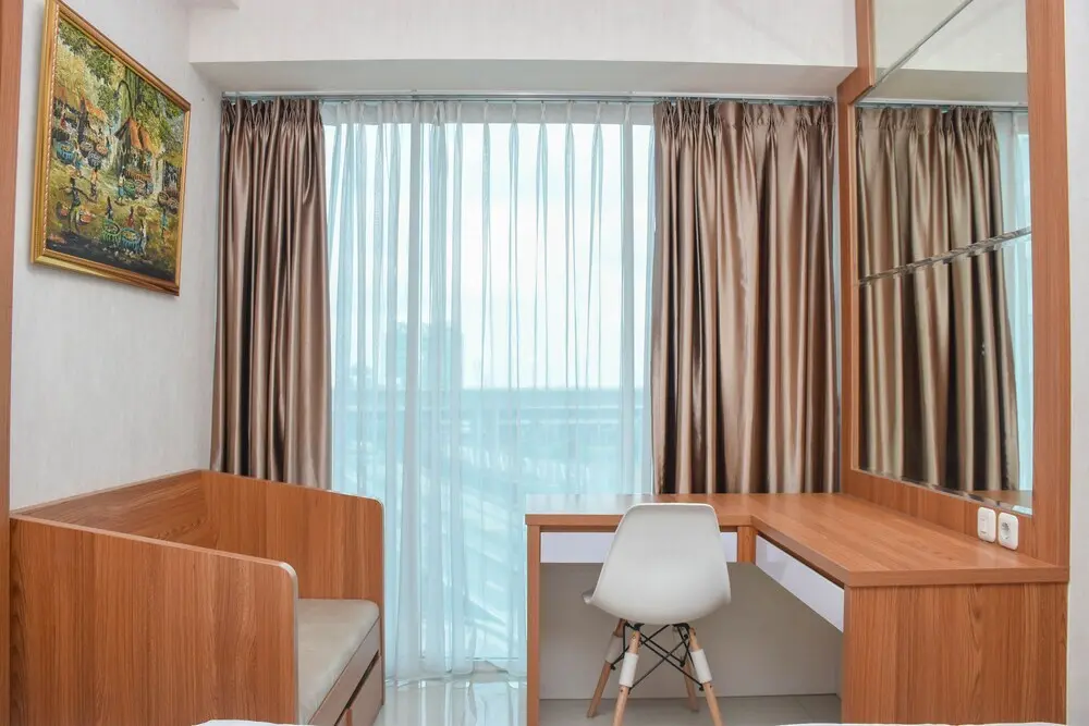 Бекаси: Homey 1Br With Living Room At Grand Kamala Lagoon Apartment