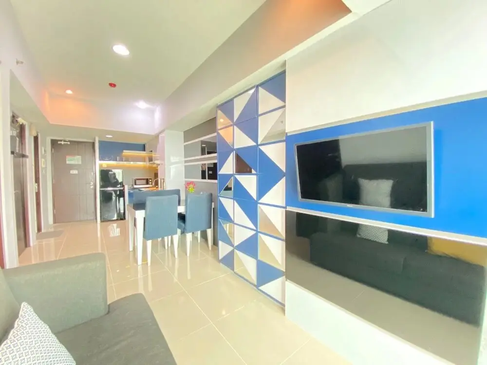 Бандунг: Luxury 2Br Deluxe Apartment At Tamansari La Grande Near Bip Bandung