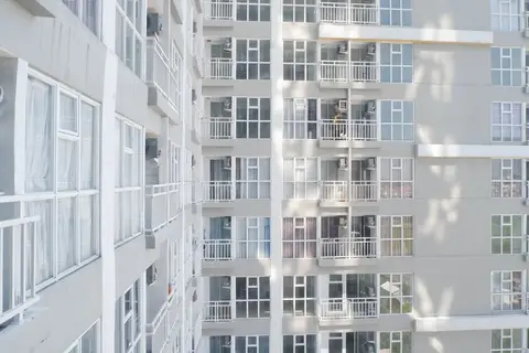 Modern Stylish Studio At Taman Melati Surabaya Apartment — фото 1