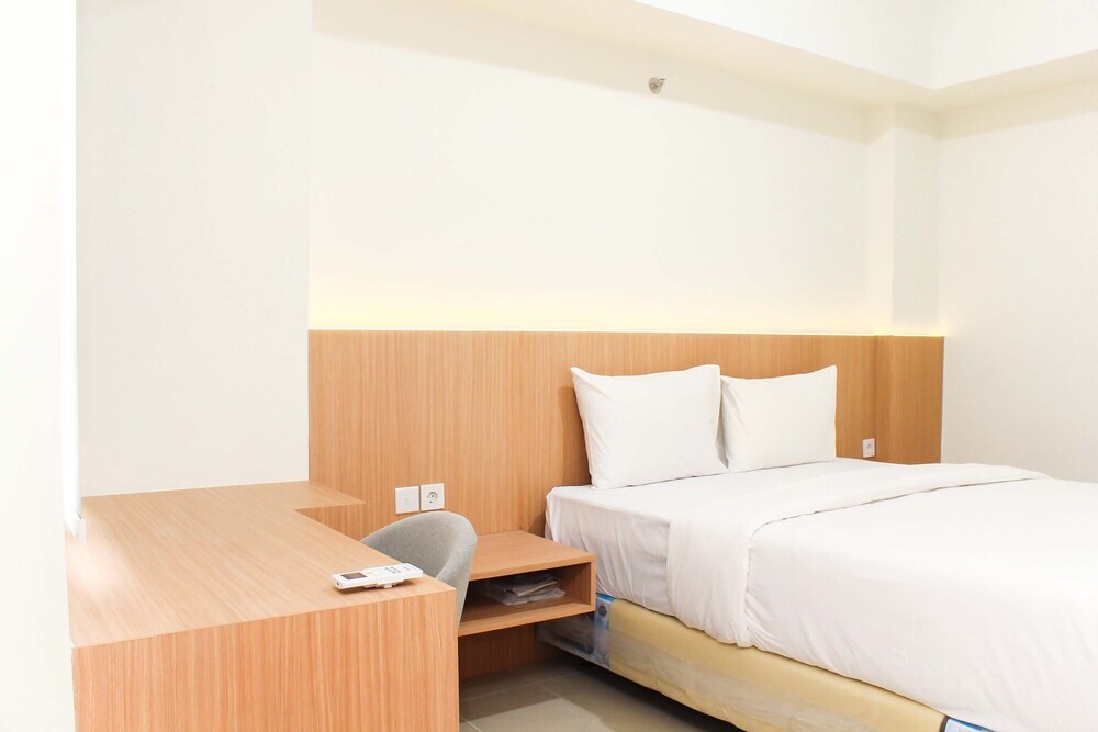Чикаранг: Stunning 1Br Apartment At Mustika Golf Residence