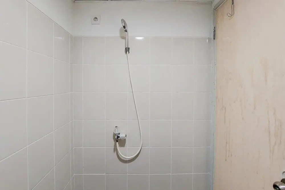 Южный Тангеранг: Comfort And Warm Studio Room At Akasa Pure Living Bsd Apartment