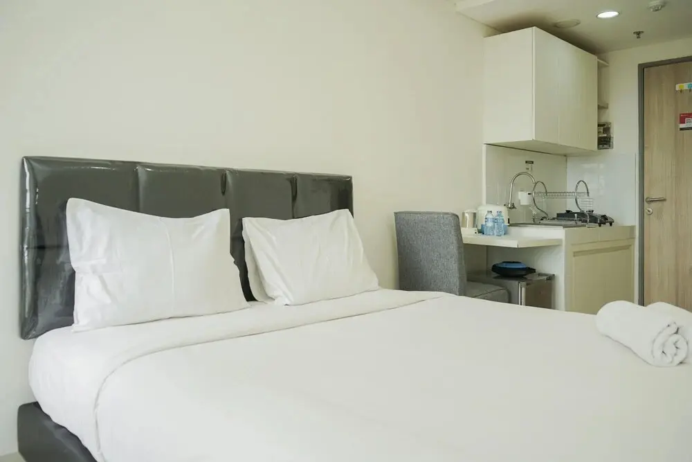 Южный Тангеранг: Comfort And Warm Studio Room At Akasa Pure Living Bsd Apartment