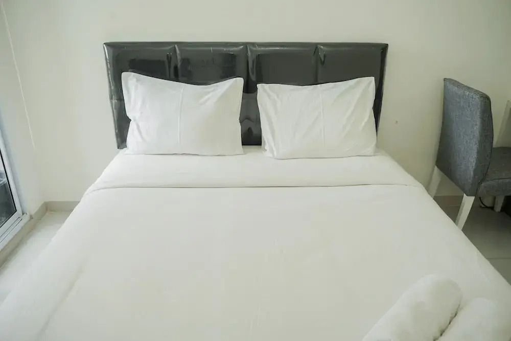 Южный Тангеранг: Comfort And Warm Studio Room At Akasa Pure Living Bsd Apartment