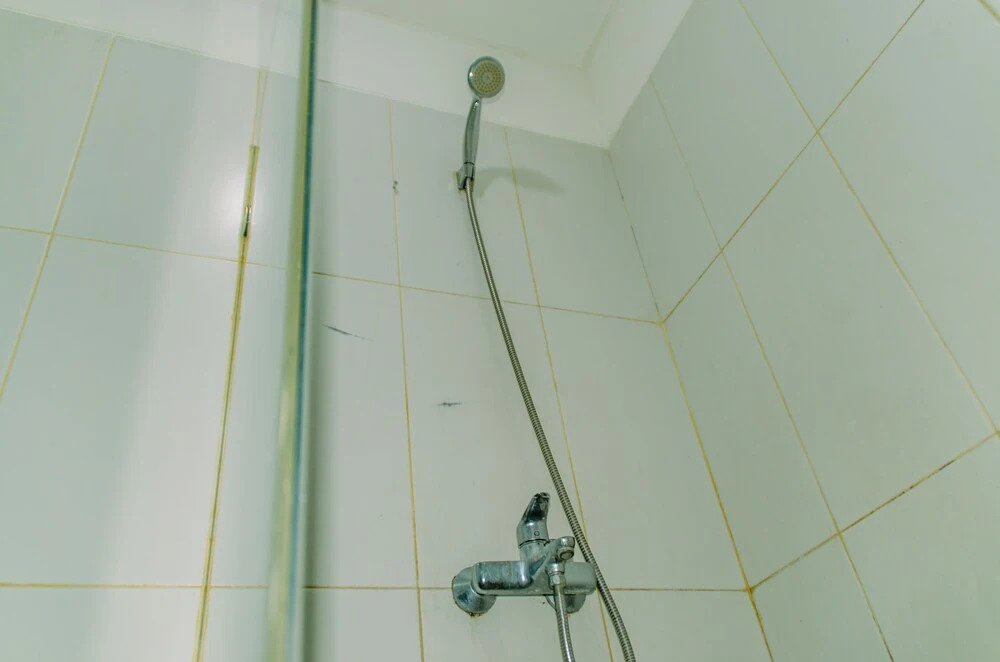 Тангеранг: Comfort And Minimalist 2Br At Skylounge Tamansari Apartment