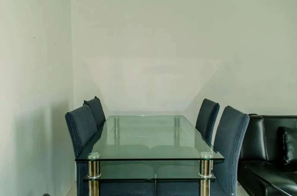 Тангеранг: Comfort And Minimalist 2Br At Skylounge Tamansari Apartment
