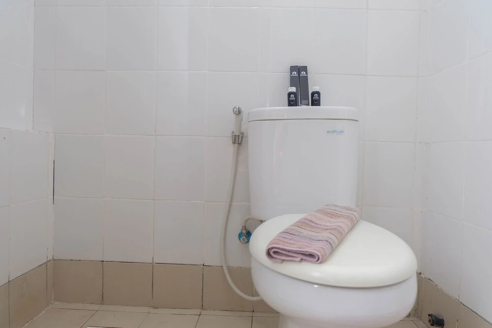 Джакарта: Strategic 1Br At Bassura City Apartment