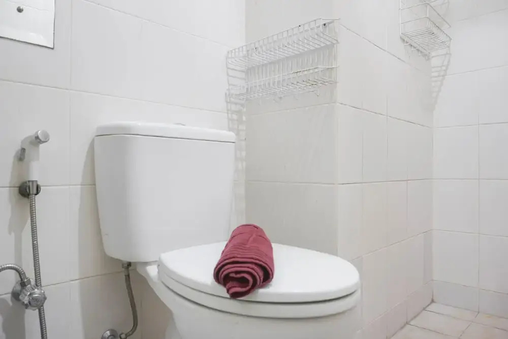 Джакарта: Homey And Tidy 2Br Apartment At Seasons City Latumenten
