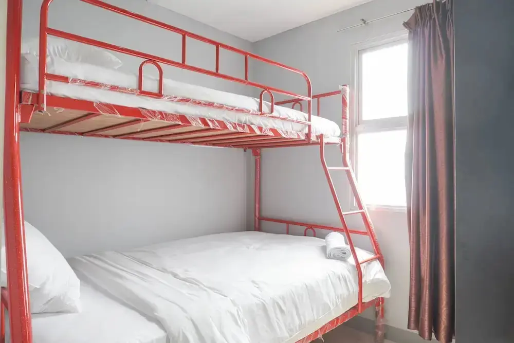 Джакарта: Homey And Tidy 2Br Apartment At Seasons City Latumenten
