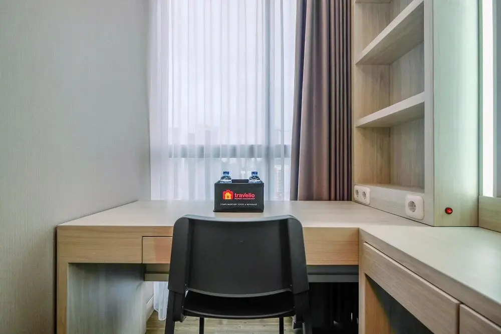 Джакарта: Fancy And Well Appointed Studio At Ciputra World 2 Apartment