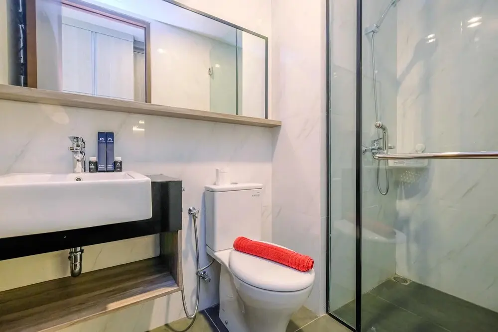 Джакарта: Fancy And Well Appointed Studio At Ciputra World 2 Apartment
