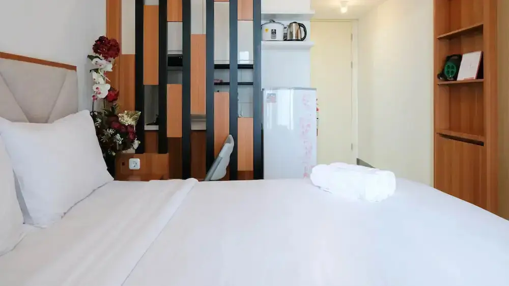 Сурабая: Calm Studio At Supermall Mansion Apartment Benson Tower