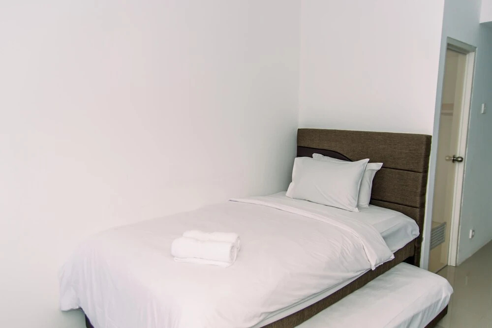 Южный Тангеранг: Cozy And Warm Studio At Urbantown Serpong Apartment
