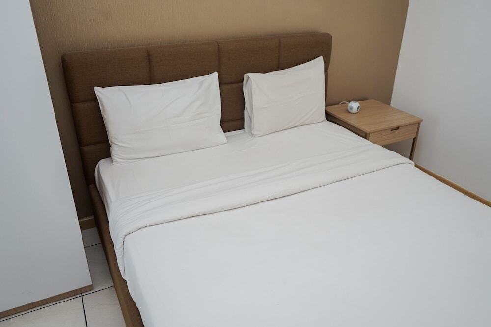 Legok: Nice And Fresh 2Br Apartment At M-Town Residence