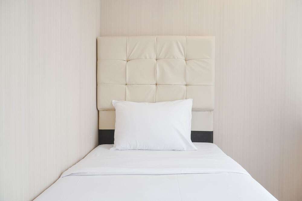 Депок: Combine 2Br At Cinere Bellevue Suites Apartment