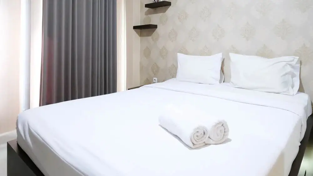 Сурабая: Comfy And Tidy Studio At Orchard Supermall Mansion Apartment