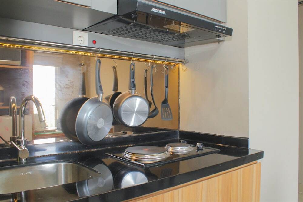 Чикаранг: Wonderful 1Br Apartment At Mustika Golf Residence