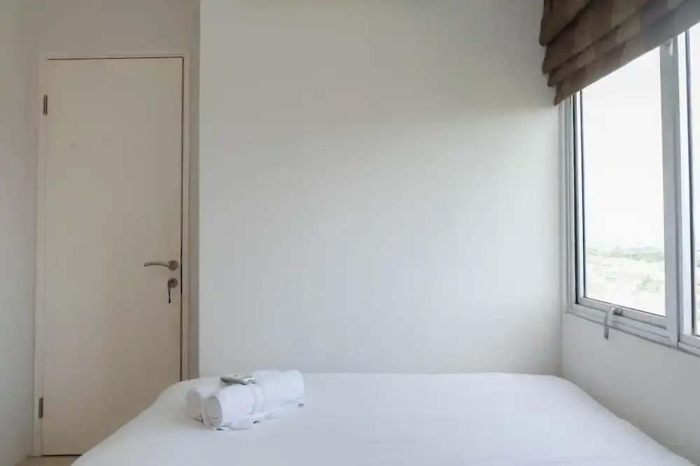Джакарта: 2Br With Cozy Style At Bassura City Apartment