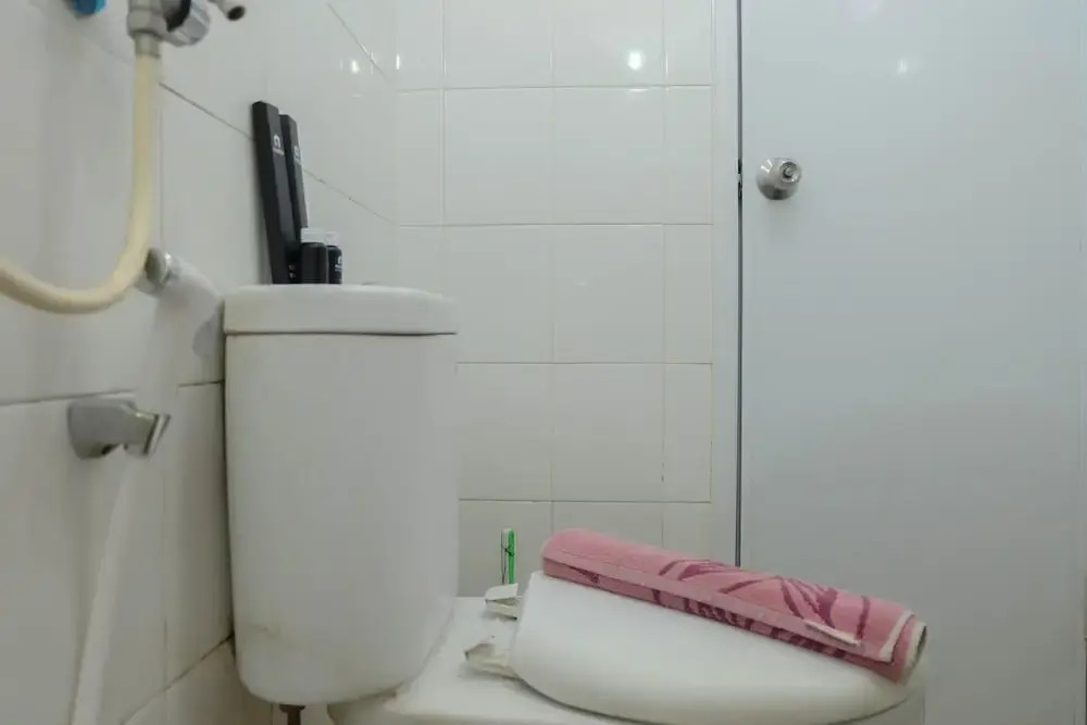 Джакарта: 2Br With Cozy Style At Bassura City Apartment