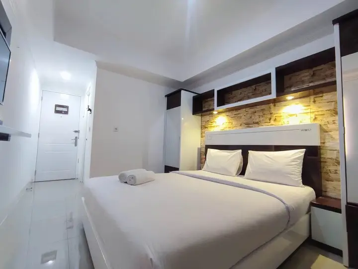 Семаранг: Simple And Homey Studio Room At Paltrow Apartment