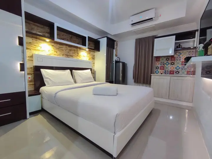 Семаранг: Simple And Homey Studio Room At Paltrow Apartment
