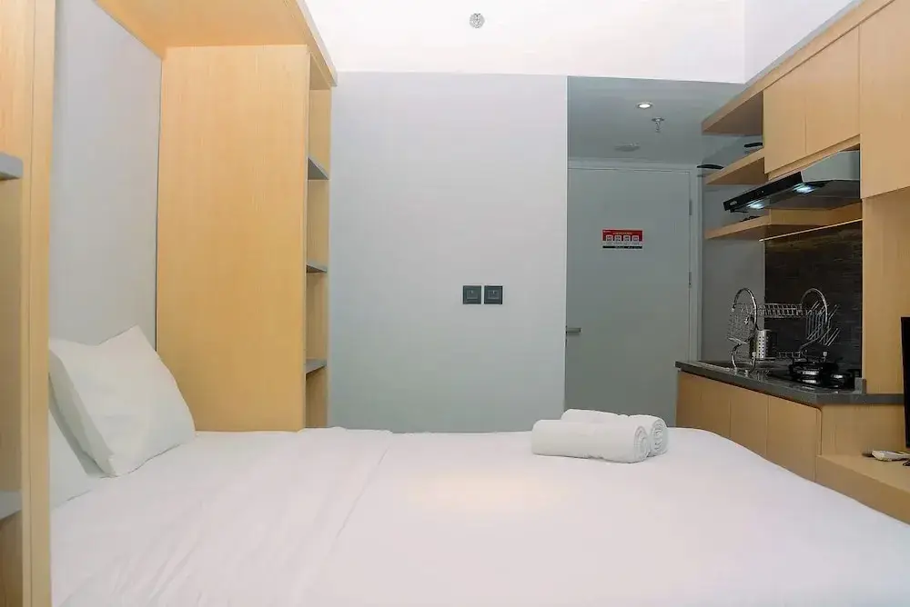 Бекаси: Fully Furnished Studio At Springlake Summarecon Apartment