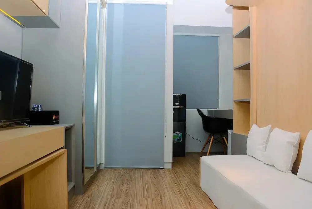 Бекаси: Fully Furnished Studio At Springlake Summarecon Apartment