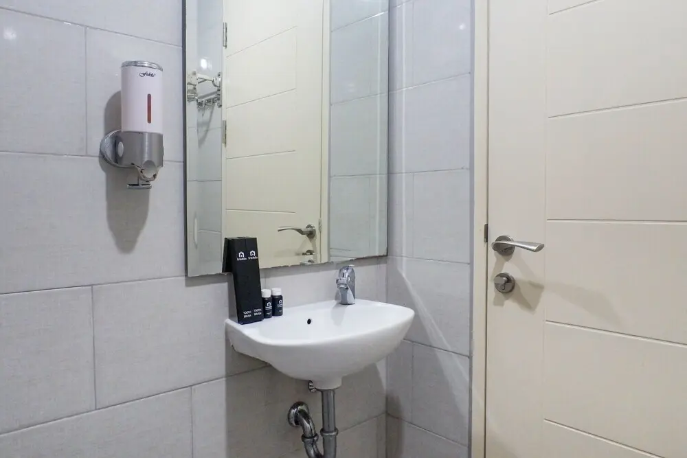 Сурабая: Luxurious Private Studio Apartment At Anderson Supermall Mansion Connected To Mall