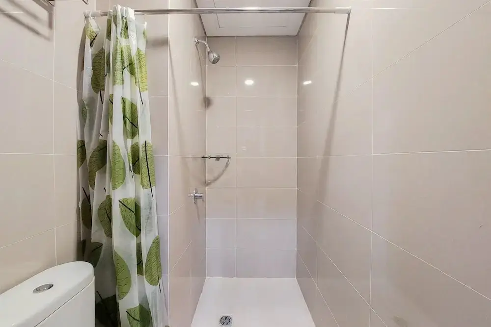 Legok: Comfort And Elegant Studio Apartment At B Residence