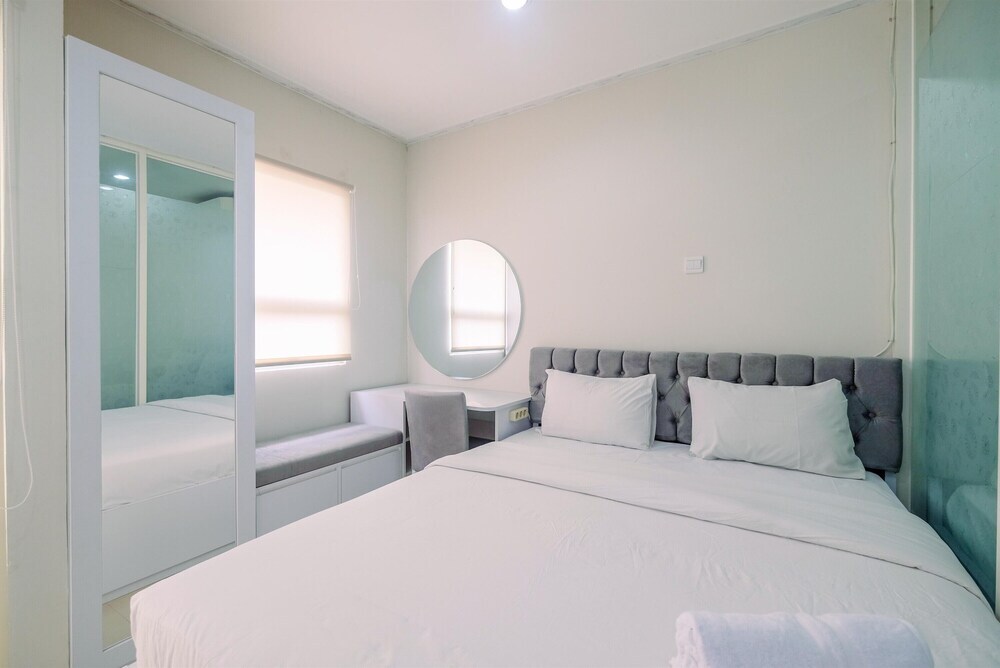 Депок: New And Modern 1Br Atlanta Residence Apartment