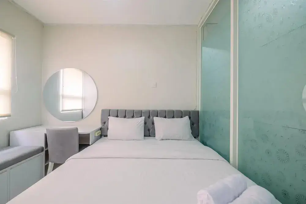 Депок: New And Modern 1Br Atlanta Residence Apartment