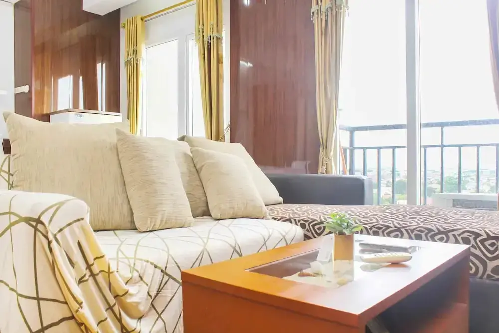 Джакарта: Nice And Comfort Studio At Sunter Park View Apartment