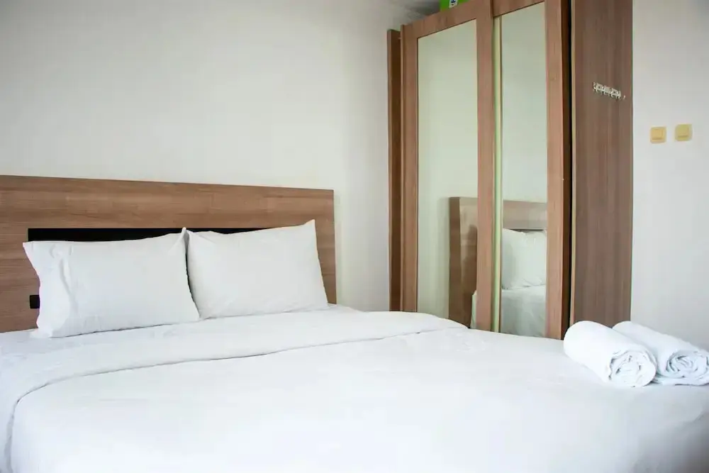 Джакарта: Nice And Comfort Studio Apartment At Belmont Residence Puri