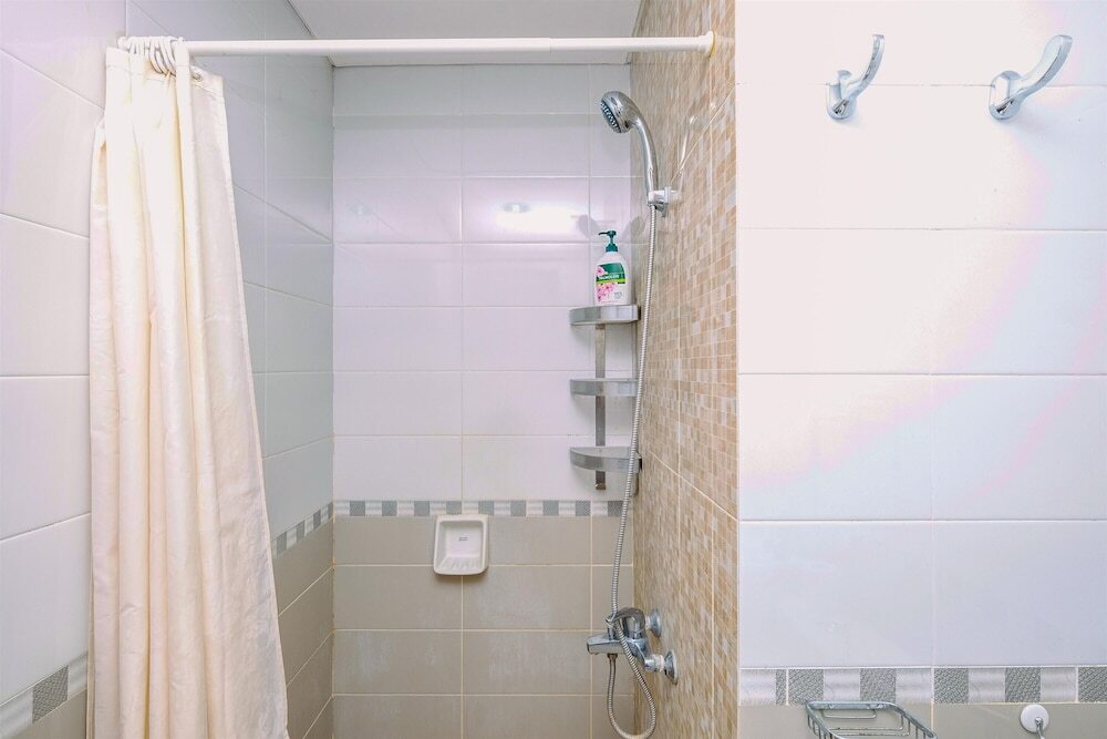 Джакарта: 1Br Apartment With Cozy Design At Royal Olive Residence